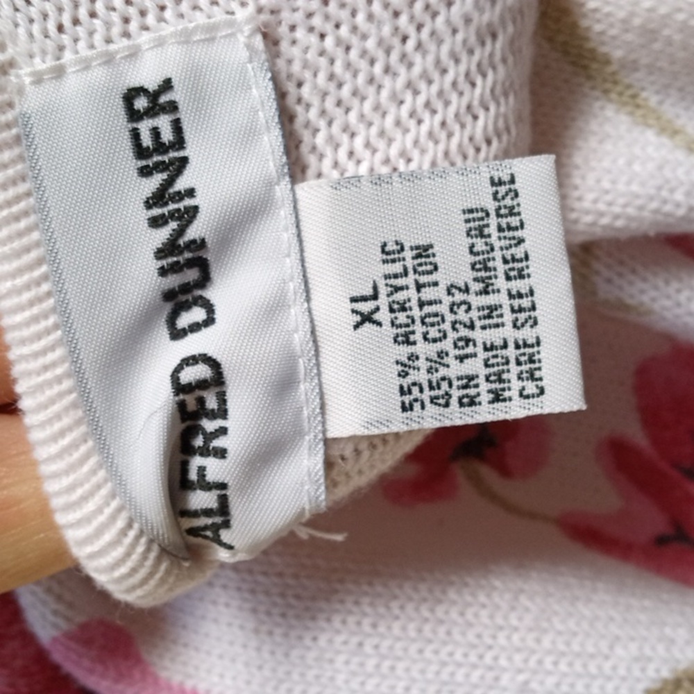 NWOT "Alfred Dunner" white sweater - Picture 7 of 7